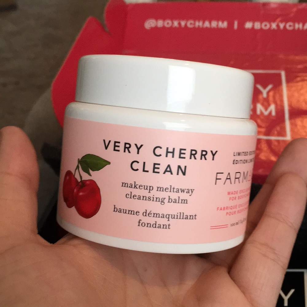 Makeup melt away Cleansing Balm